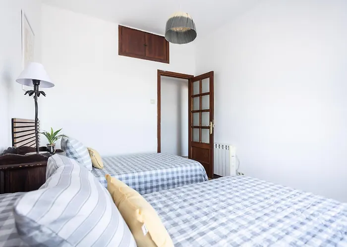 Escalera 10 - Vut4693as * Gijón