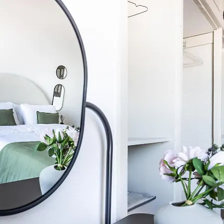 Escalera 10 - Vut4693as * Gijón